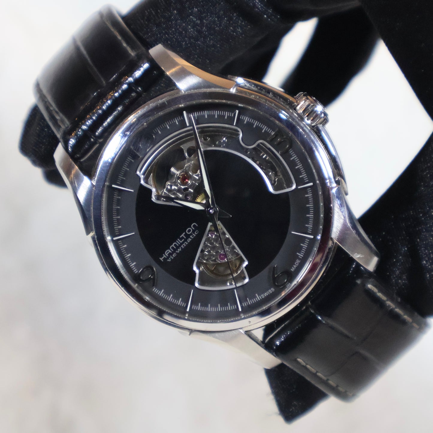 Hamilton Jazzmaster Open Heart 40mm H325651