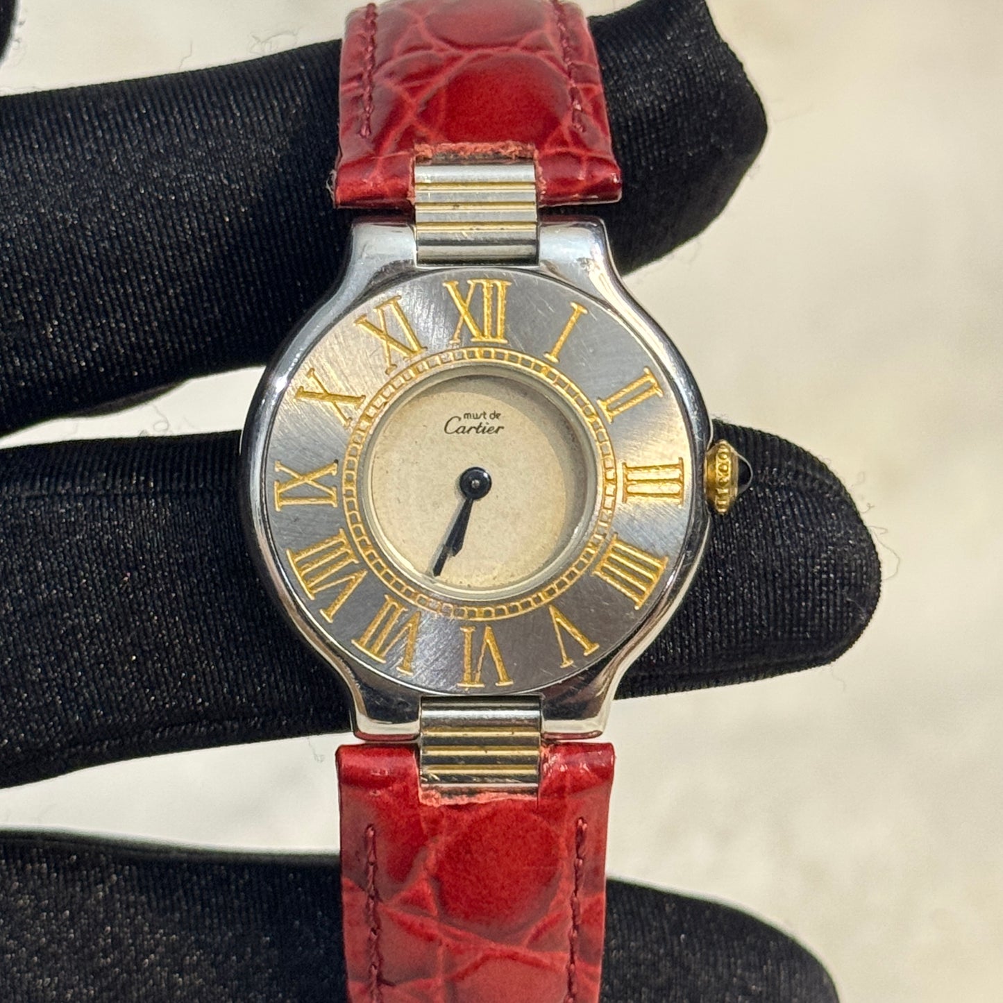 Cartier 21 Must de Cartier 28mm 9010