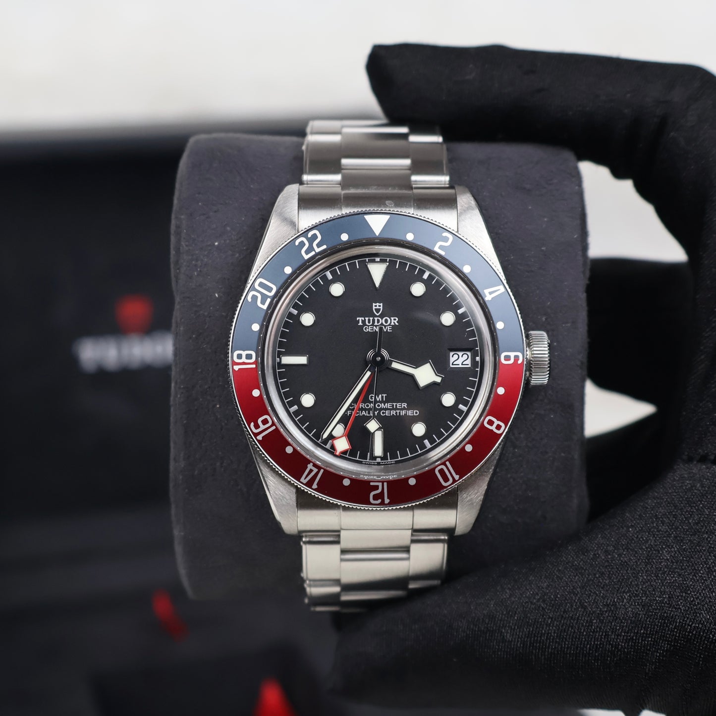 Tudor Black Bay GMT Pepsi 41mm FULL SET M79830RB-0001