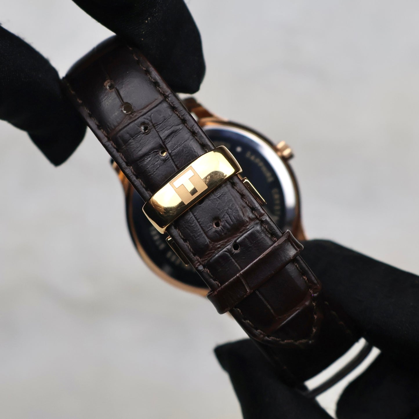 Tissot Tradition 42mm T063.610.36.038.00 FULL SET