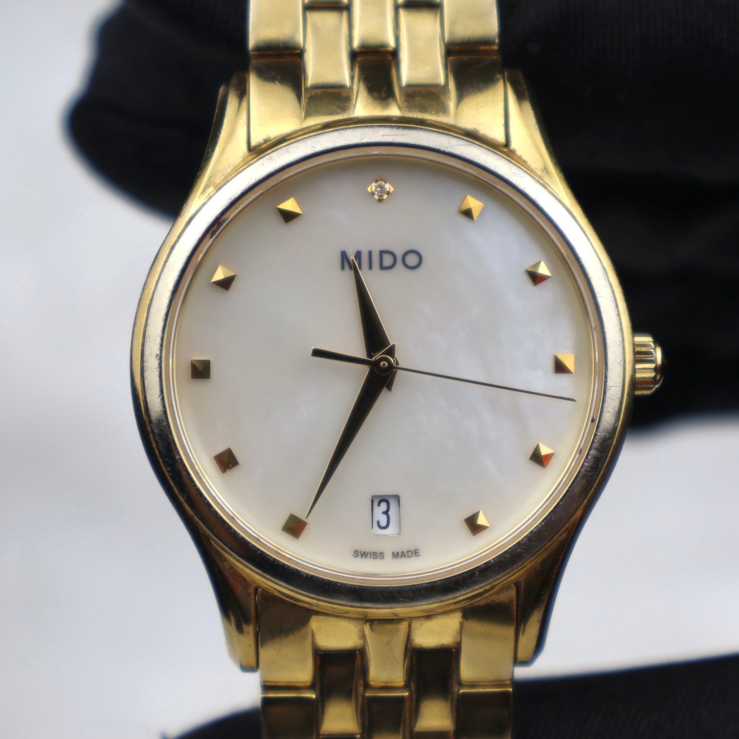 Mido Romantique Mother of Pearl Dial 31mm M004.210.33.116.00