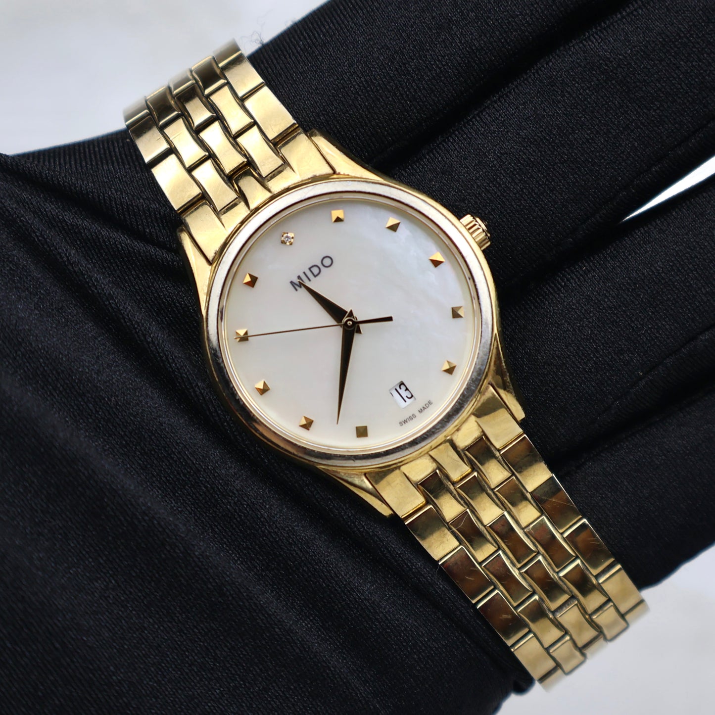 Mido Romantique Mother of Pearl Dial 31mm M004.210.33.116.00