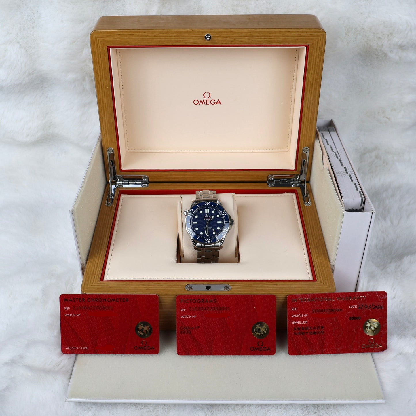 Omega Seamaster Diver 42mm  210.30.42.20.03.001 FULL SET