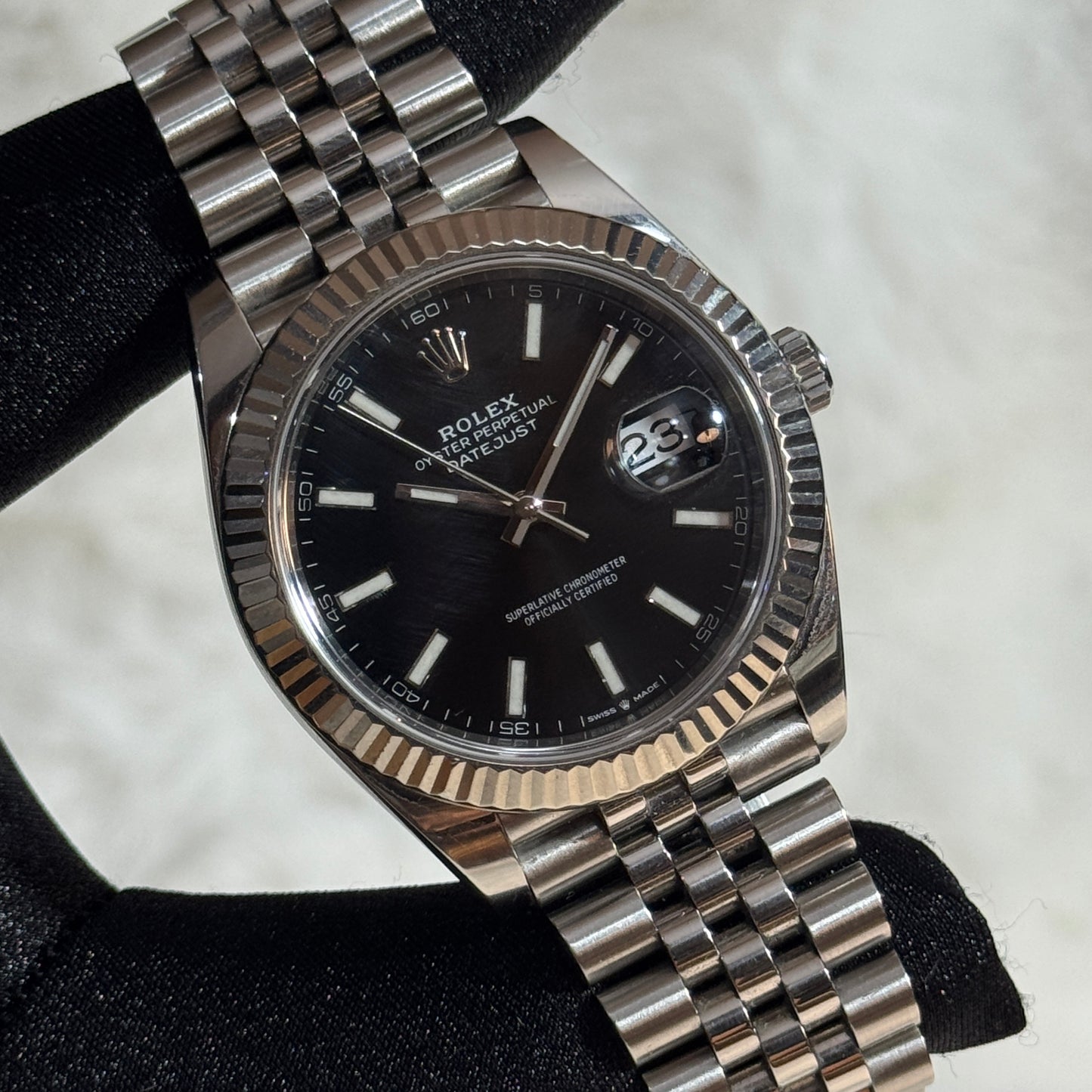 Rolex Datejust 41mm 126334 Black Dial Jubilee