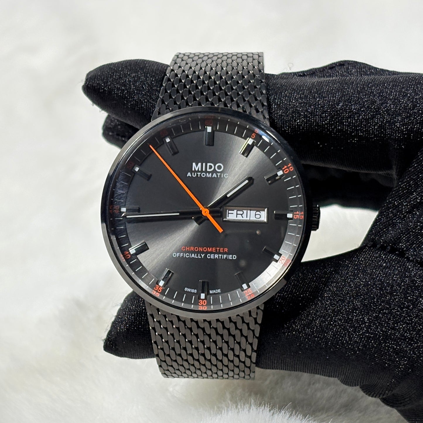 Mido Commander Icône 42mm M031.631.33.061.00