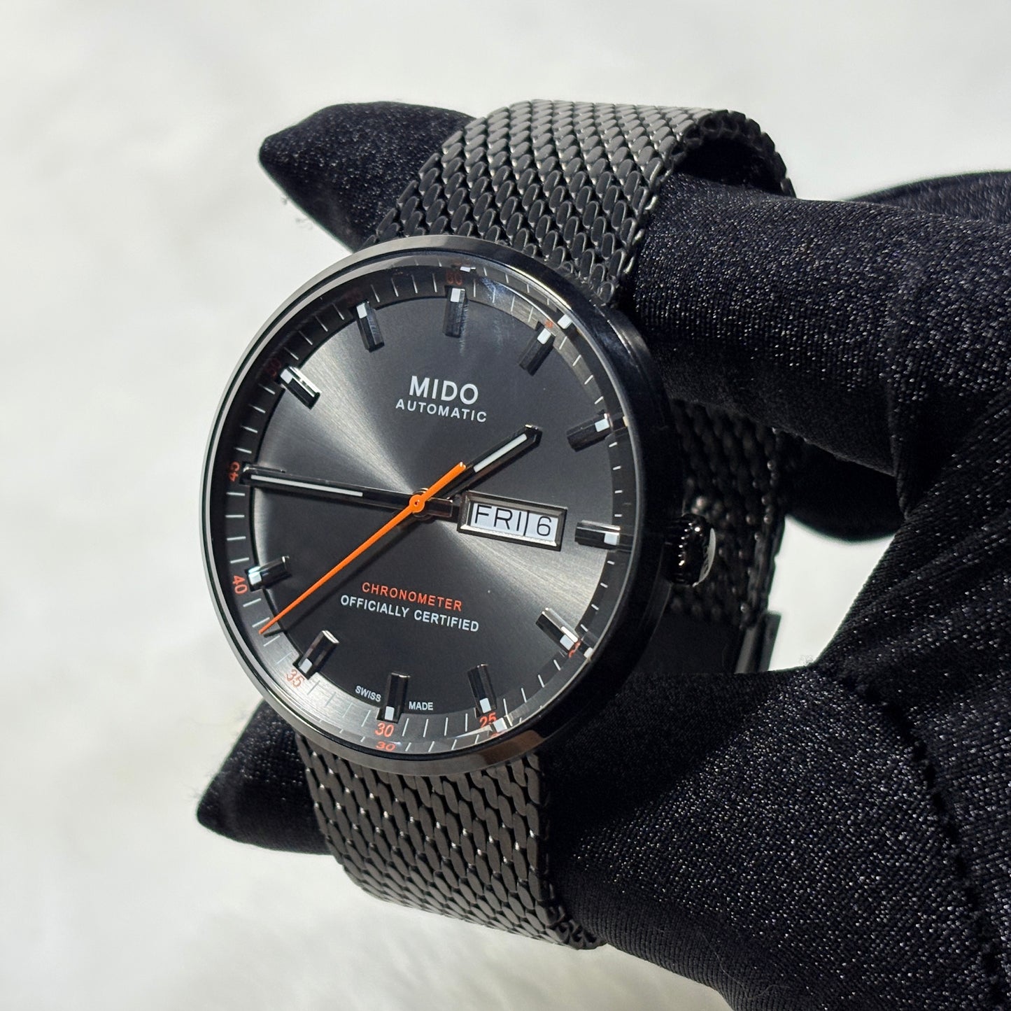 Mido Commander Icône 42mm M031.631.33.061.00