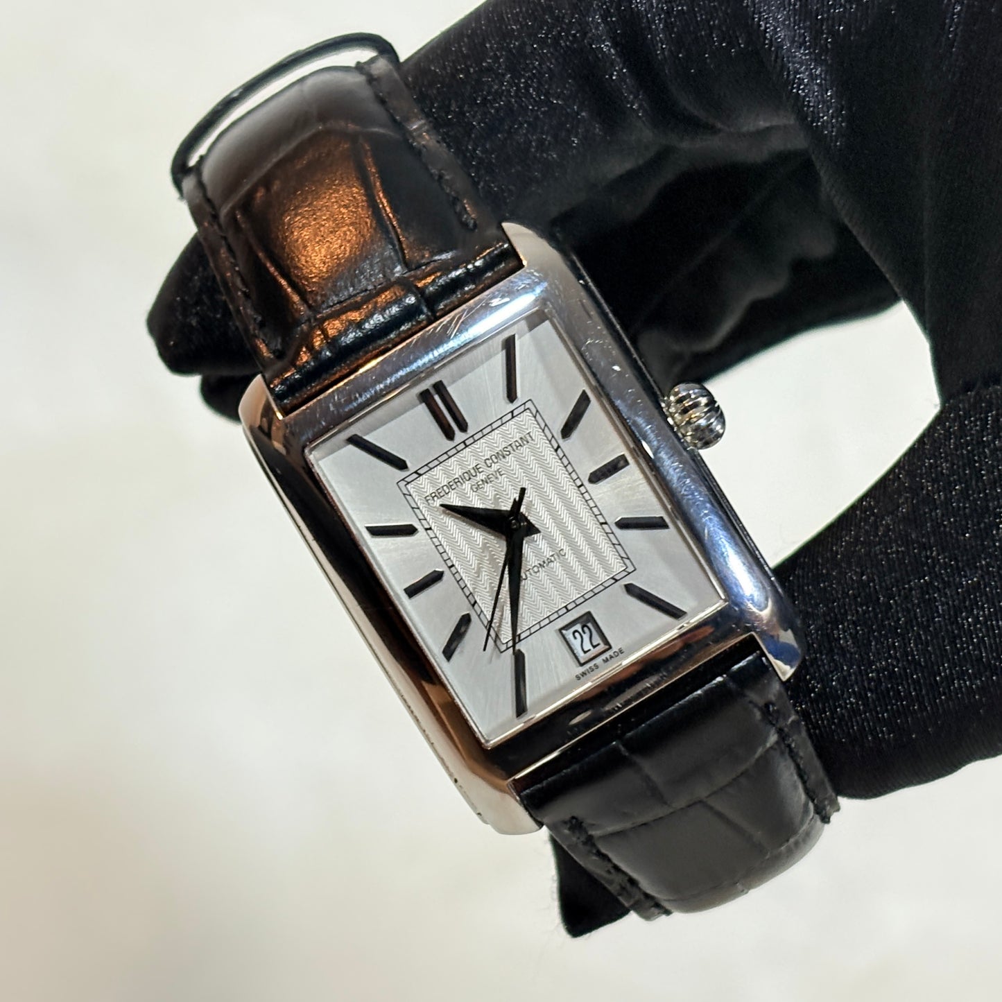 Frederique Constant Classics Carree 42x30mm FC-303S4C26